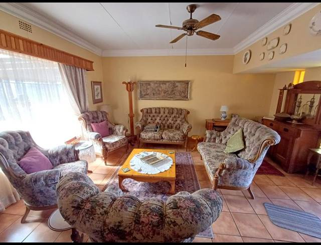 3 BEDROOM HOUSE FOR SALE IN UNITAS PARK